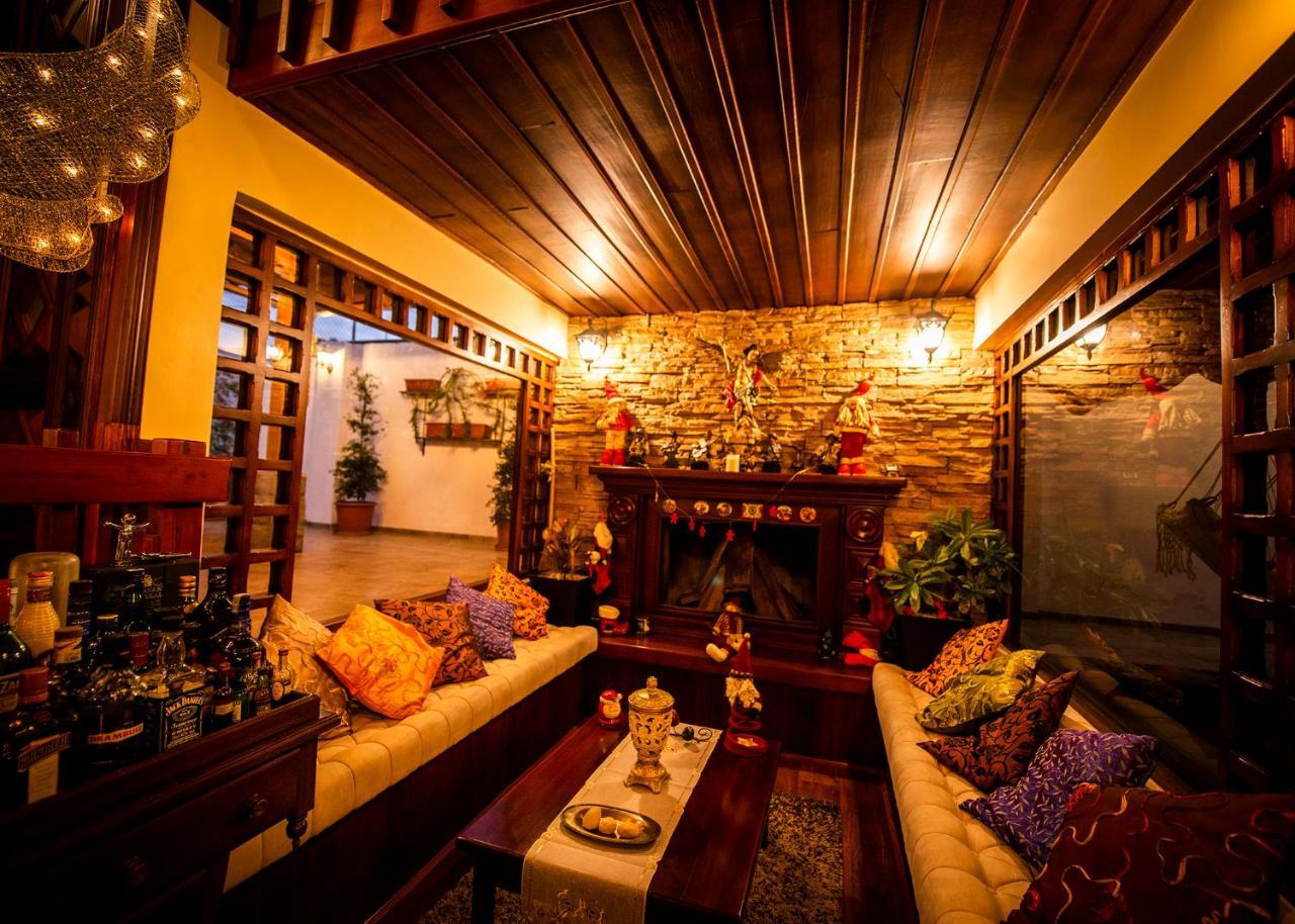 Hostal Dulce Hogar Latacunga Luaran gambar